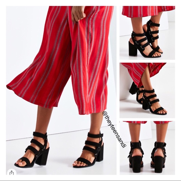 Urban Outfitters Black Suede Strappy Heels - Picture 3 of 3